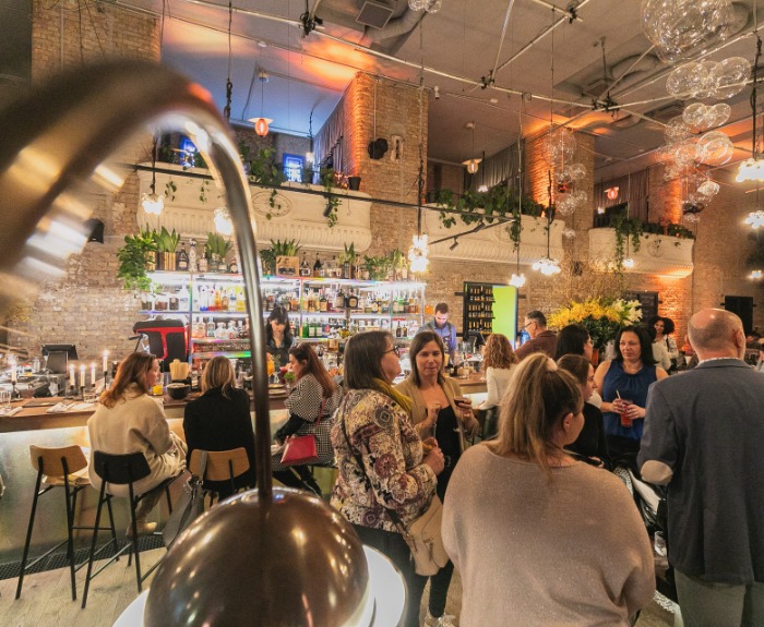 Marketing Bar