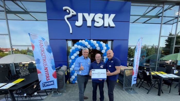 A JYSK Gödöllőn nyitotta meg 2000. megújult áruházát
